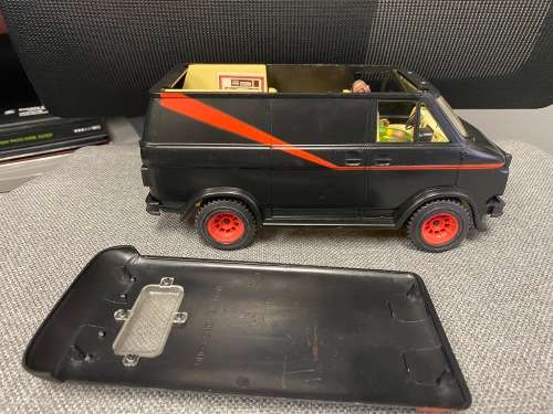 Galoob 1983 ATEAM Van with BA Baracus Action Figure *RARE*